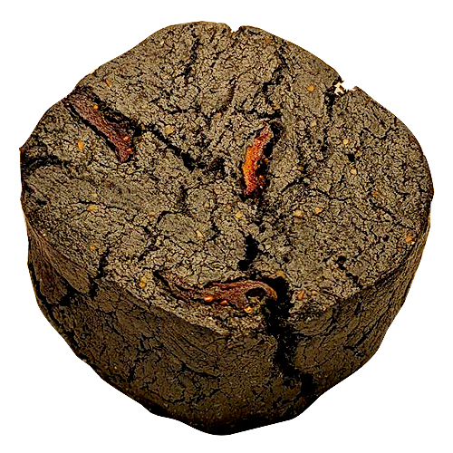 竹炭とドライいちごのスコーン